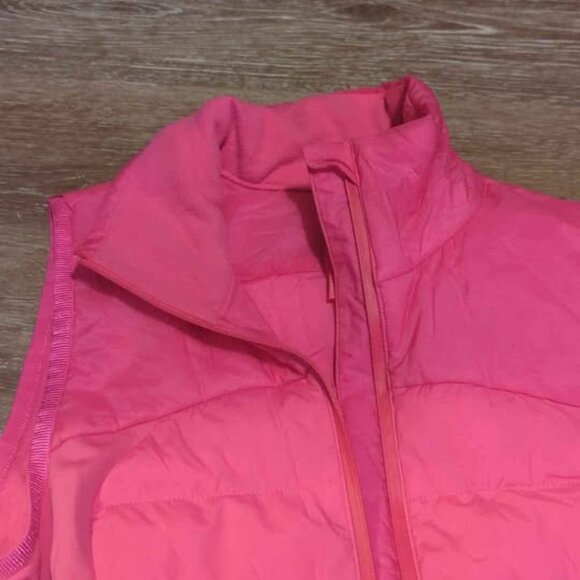 Lululemon Down For It All Vest in Sonic Pink Down Quilted Zip 2 - Picture 6 of 7